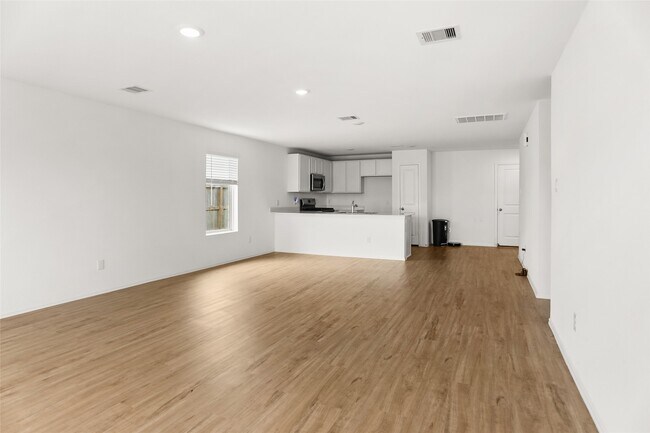 Building Photo - 4627 Sterling Pr Trl