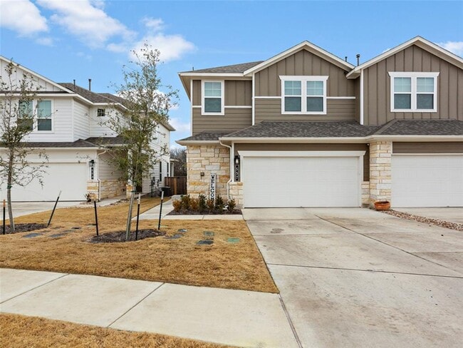 Building Photo - 557 Peace Dr