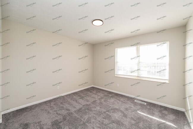 Building Photo - 1816 Waco Ct