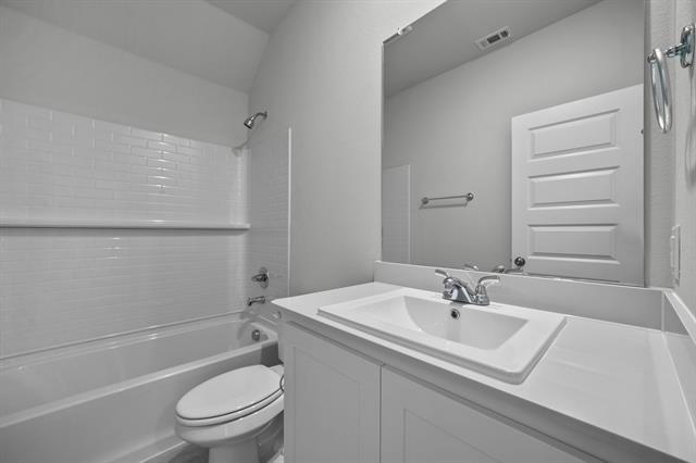 Building Photo - 533 Hickory Rdg Dr