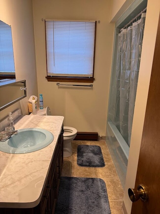 Building Photo - Spacious Townhome in Exeter, PA!