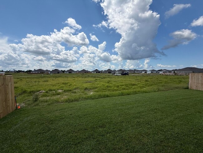 Building Photo - 225 Gray Owl Dr