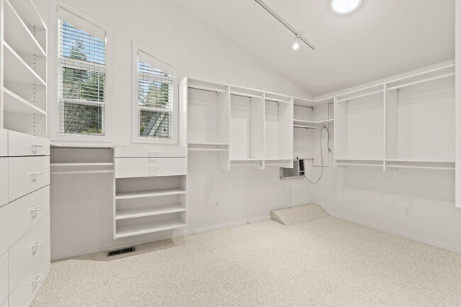 Building Photo - Just Reduced and READY NOW!! - Amazing Sce...