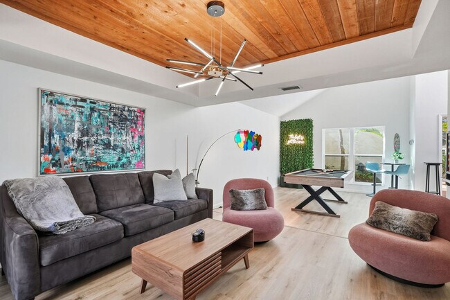 Building Photo - 13609 Heritage Way