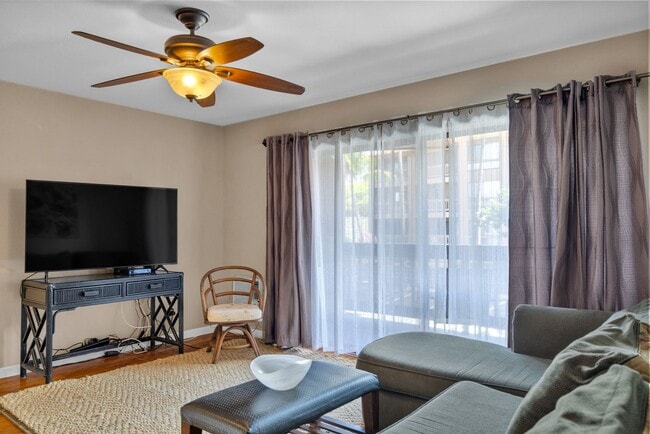 Building Photo - Maui Lani Terraces D-204 – Furnished 1 Bed...
