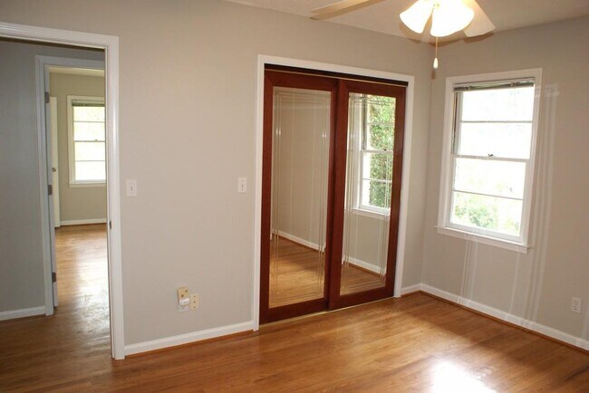 Building Photo - 6725 Ridge Moore Dr NW