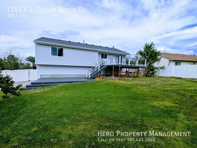 Building Photo - 11843 S Cedar Ridge Rd