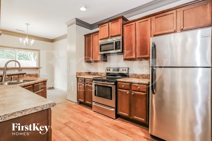 Building Photo - 971 Treymont Way SW