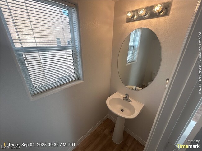 Building Photo - 7249 Linaria Rd