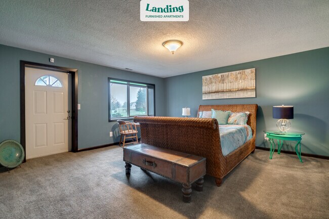 Building Photo - 18113 NE 201st Ct