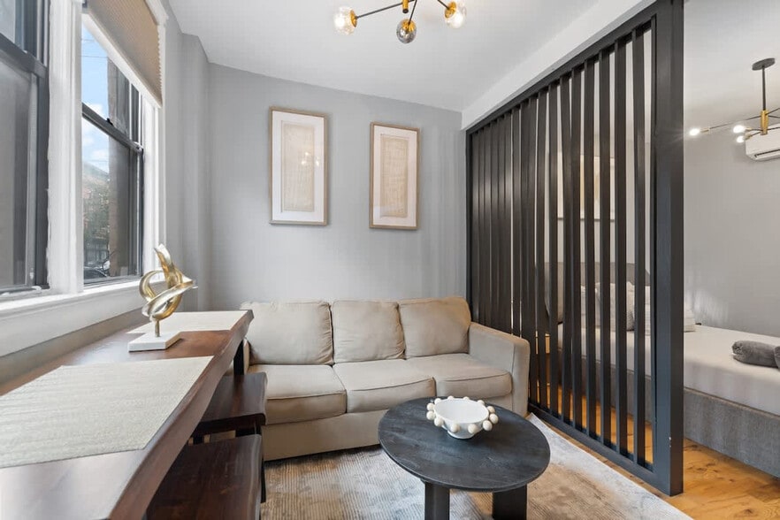 Building Photo - 340 Palisade Ave