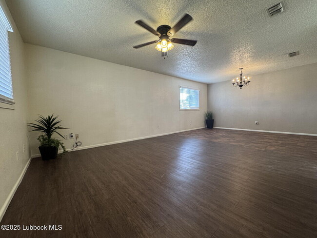 Building Photo - 1 Wagnon Dr