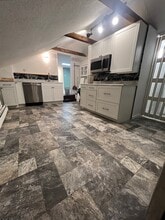 Building Photo - 15 North St