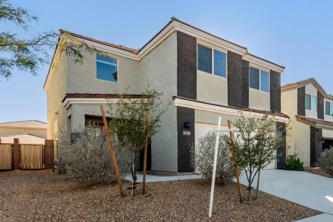 Building Photo - 12742 E Joffroy Dr