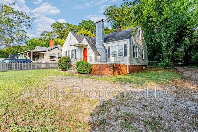 Building Photo - 102 Harvard Dr
