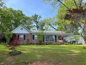 Building Photo - 79 Terrace Dr