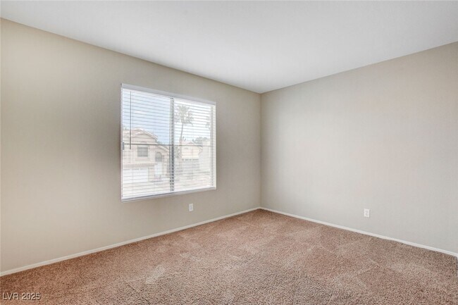 Building Photo - 9037 Trumpet Ct