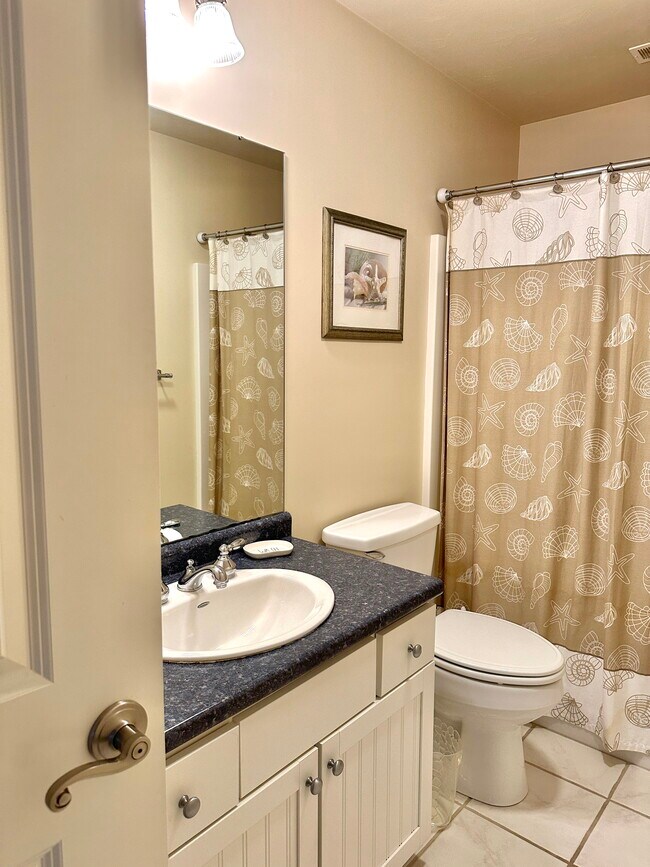 Building Photo - 296 Ocean Blvd