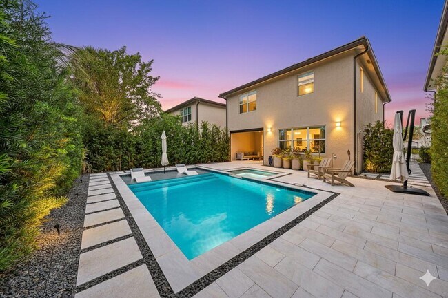 Building Photo - 4310 Buttonwood Dr