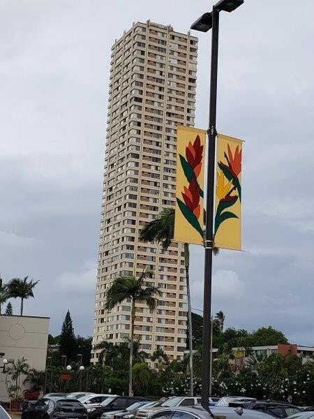 Building Photo - Century Park Plaza Condo - 1 bedroom, 1 bath, 1 parking - Avail 11/9/24