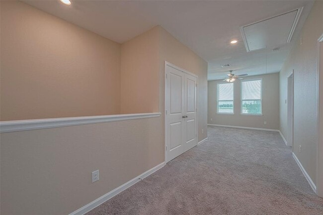 Building Photo - 4046 Balboa Dr