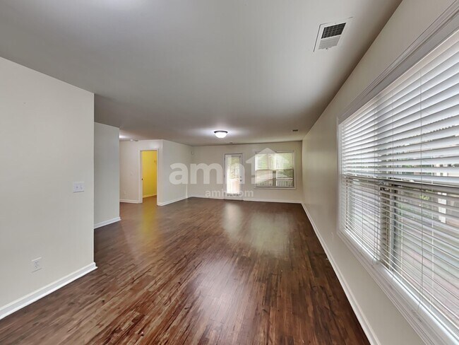 Building Photo - 4280 Chads Park Dr