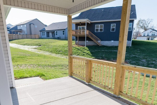 Building Photo - 2402 Bucklin Dr
