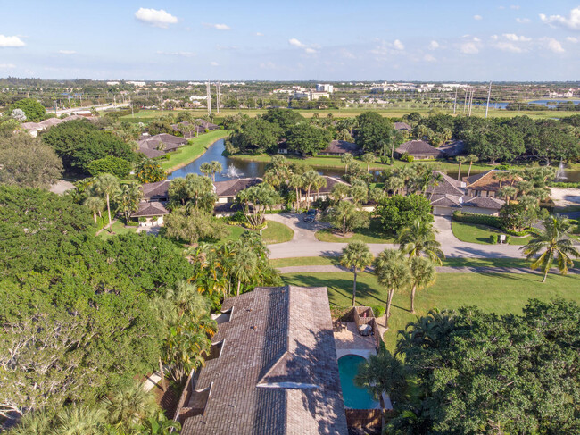 Building Photo - 11792 Wimbledon Cir