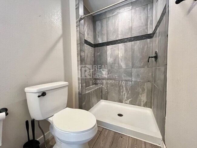 Building Photo - 7402 Treasure Trail Cir