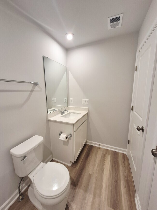 Building Photo - 50 Grayson Village Dr