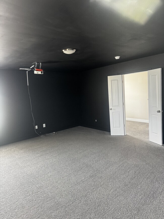 Building Photo - 182 Turkey Trot Ln