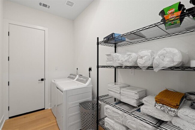 Building Photo - 2211 White Dove Pass