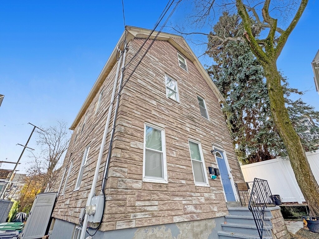 Building Photo - 7 Albion Ter