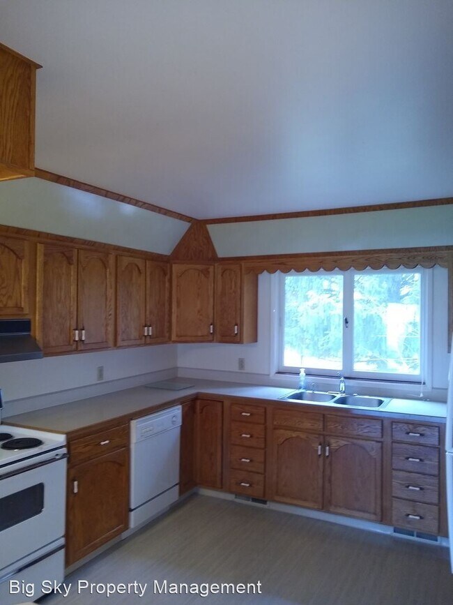 Building Photo - 3 br, 2 bath House - 2547 Roundup Rd 260-5025