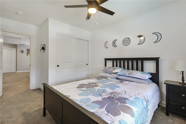 Building Photo - 4202 Lunar Cyn Ave
