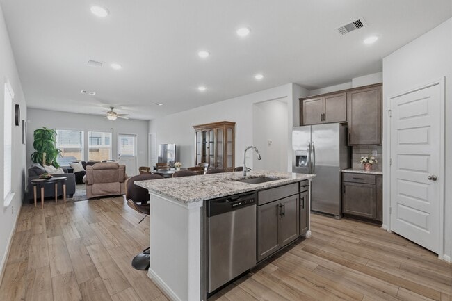 Building Photo - 8320 Bristlecone Pne Wy