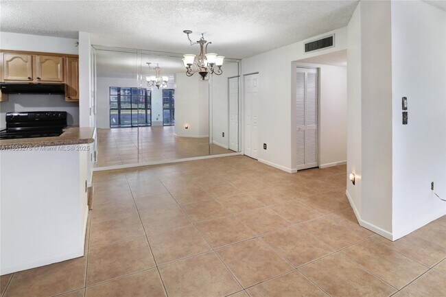 Building Photo - 9887 N Belfort Cir