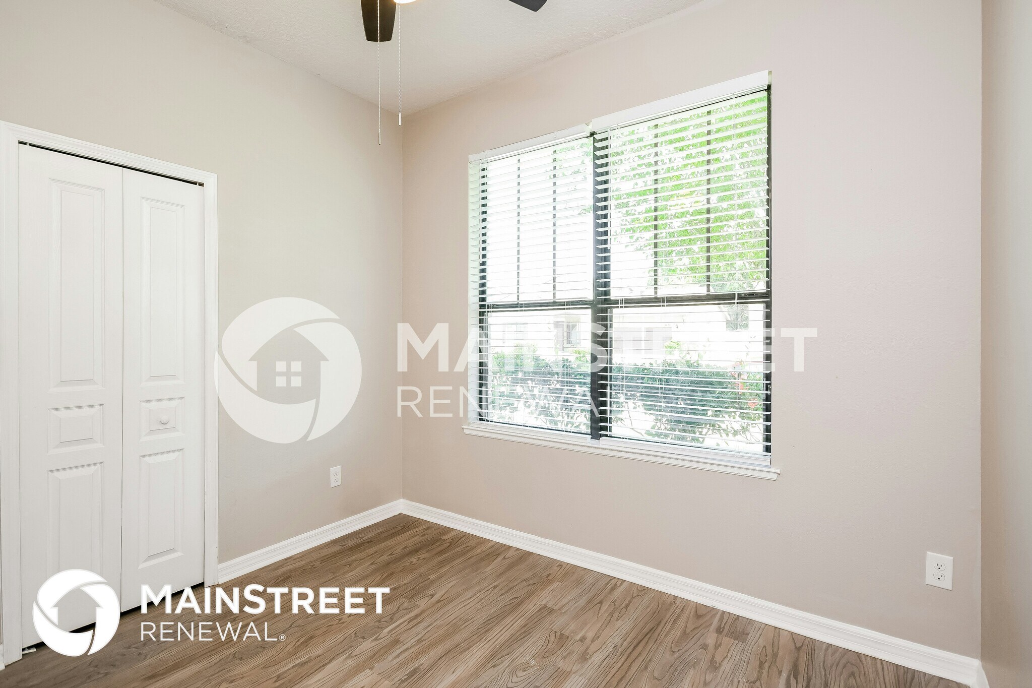 Building Photo - 4632 Doral Park Ave