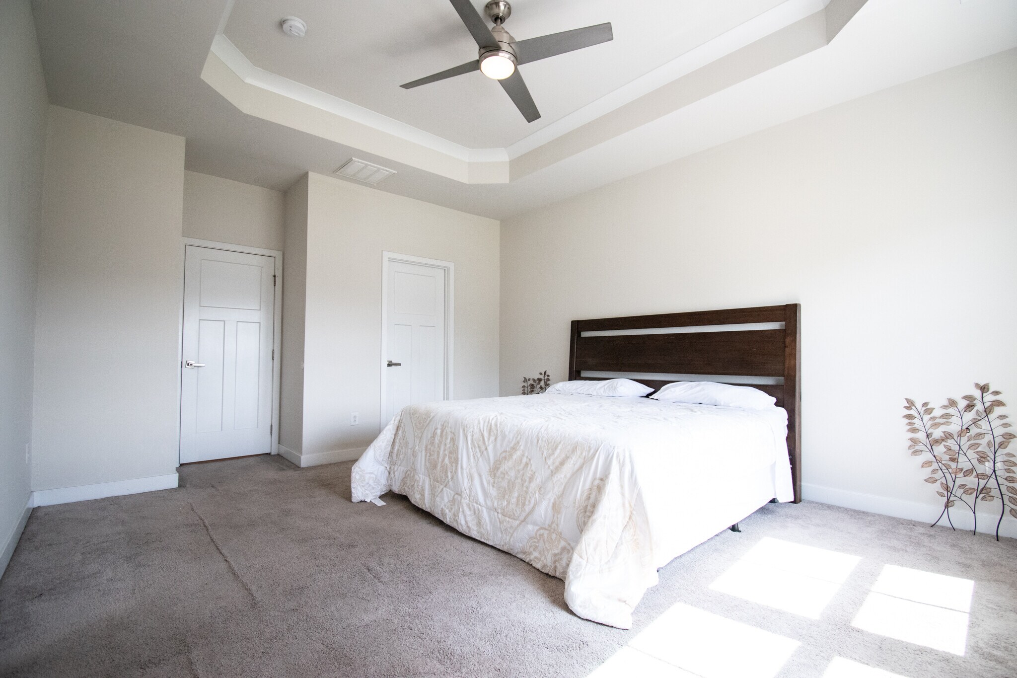 master bedroom - 914 Avast Way