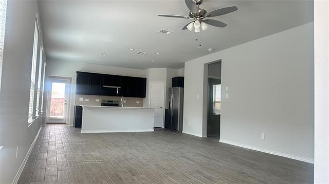Building Photo - 1713 Mdw Crst Dr