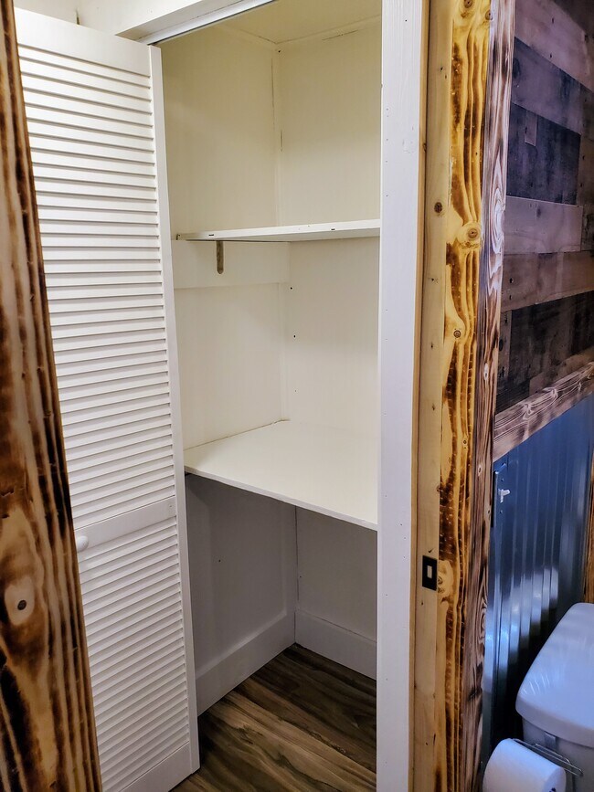 Linen closet - 624 E Lewis St