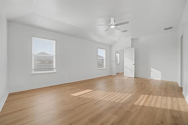 Building Photo - 165 Dusky Thrush Dr