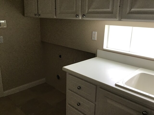 Building Photo - 11938 Charlton Ln