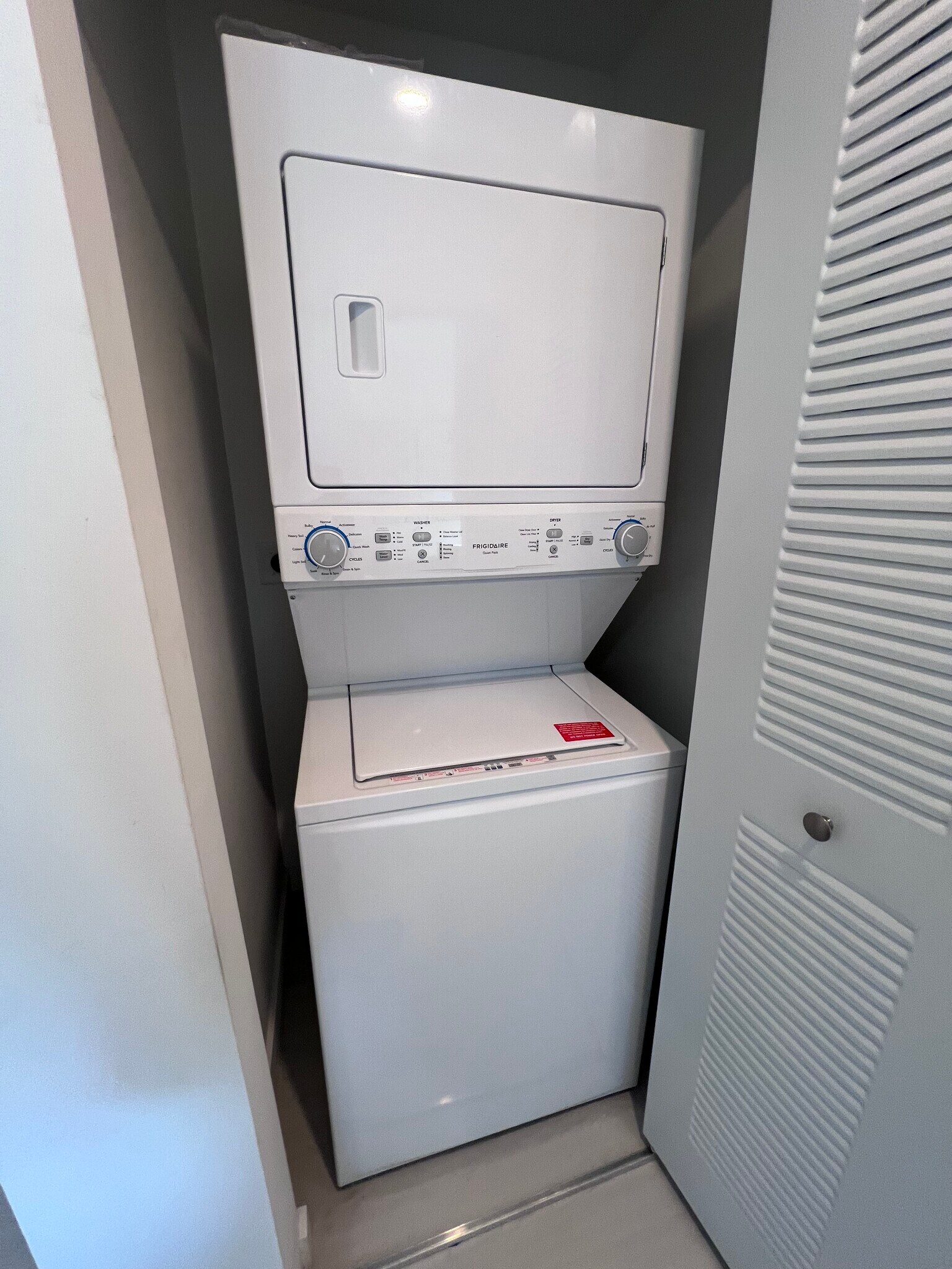 Building Photo - 20421 NW 20th Ct