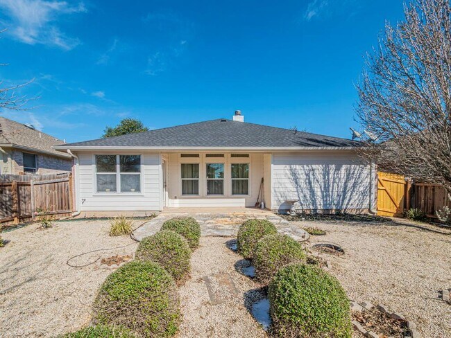 Building Photo - 11909 Timber Heights Dr