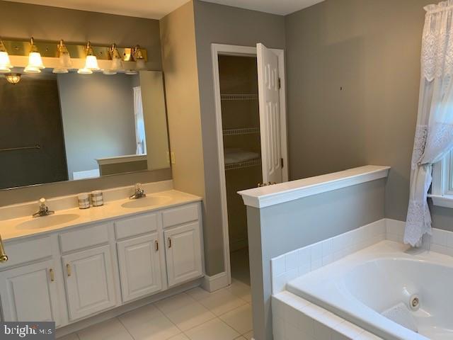 Building Photo - 401 Augusta Dr E