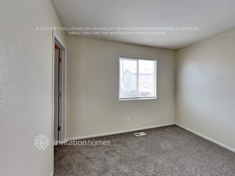 Building Photo - 5115 E 100th Dr