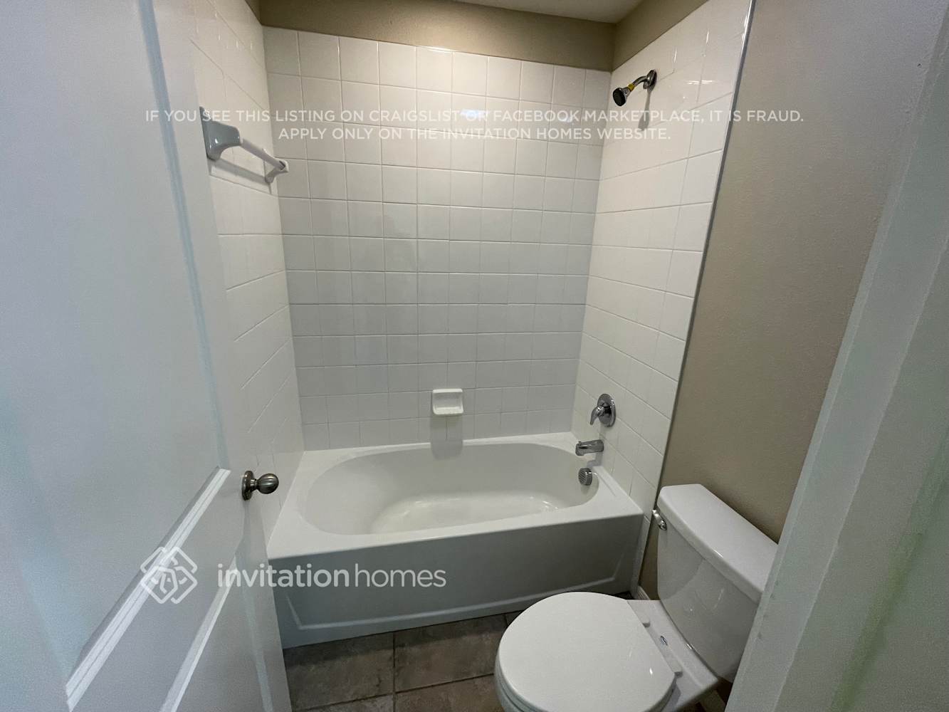 Building Photo - 8939 Shadyside Ln