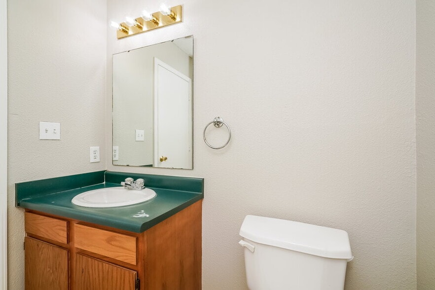 Building Photo - 8544 Sweet Birch Dr