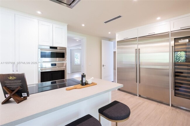 Building Photo - 4520 Sabal Palm Rd